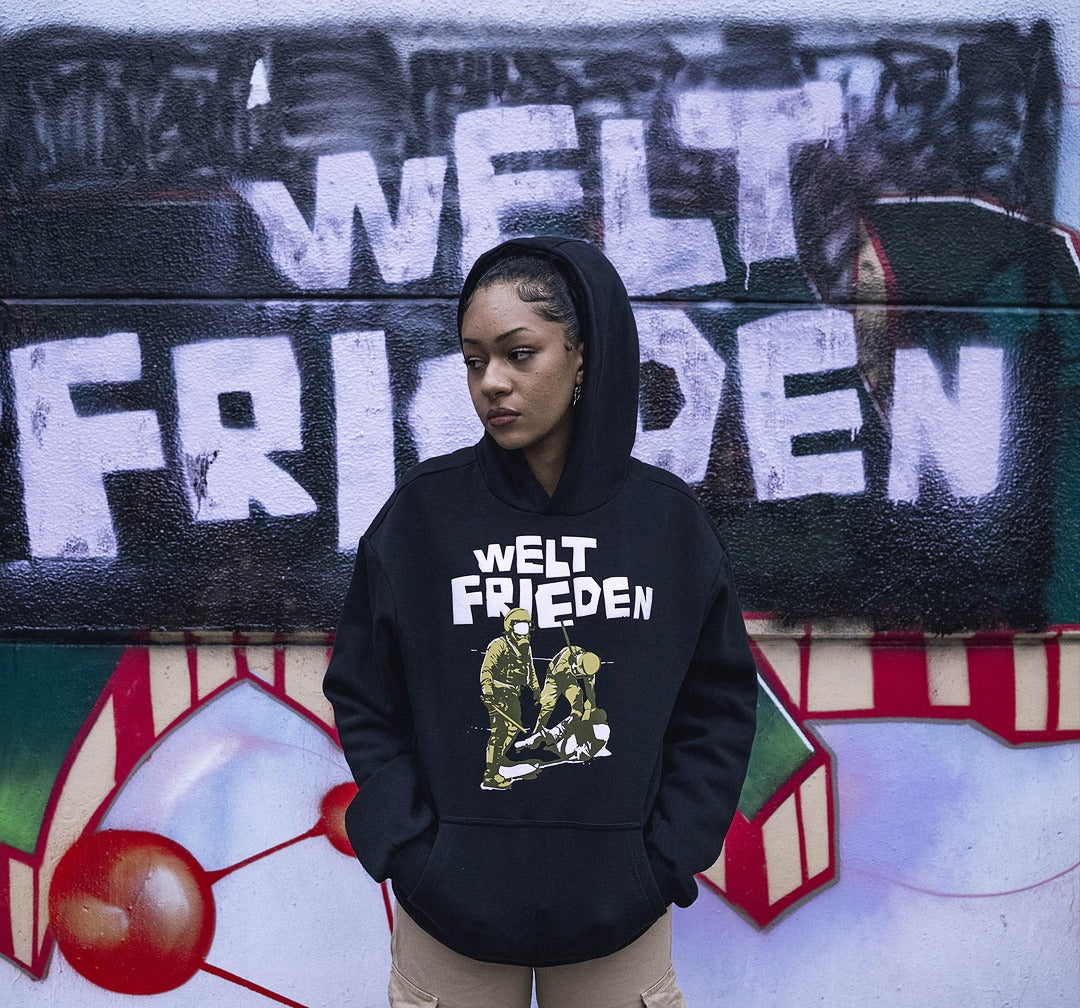 WELTFRIEDEN HOODIE
